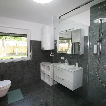 Diwani By Interhome Apartmán *